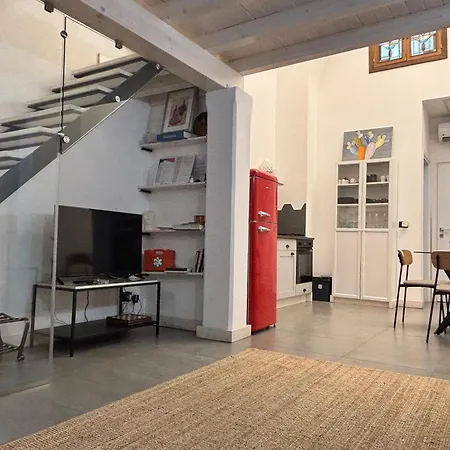 Ursino Tiny House شقة كاتانيا